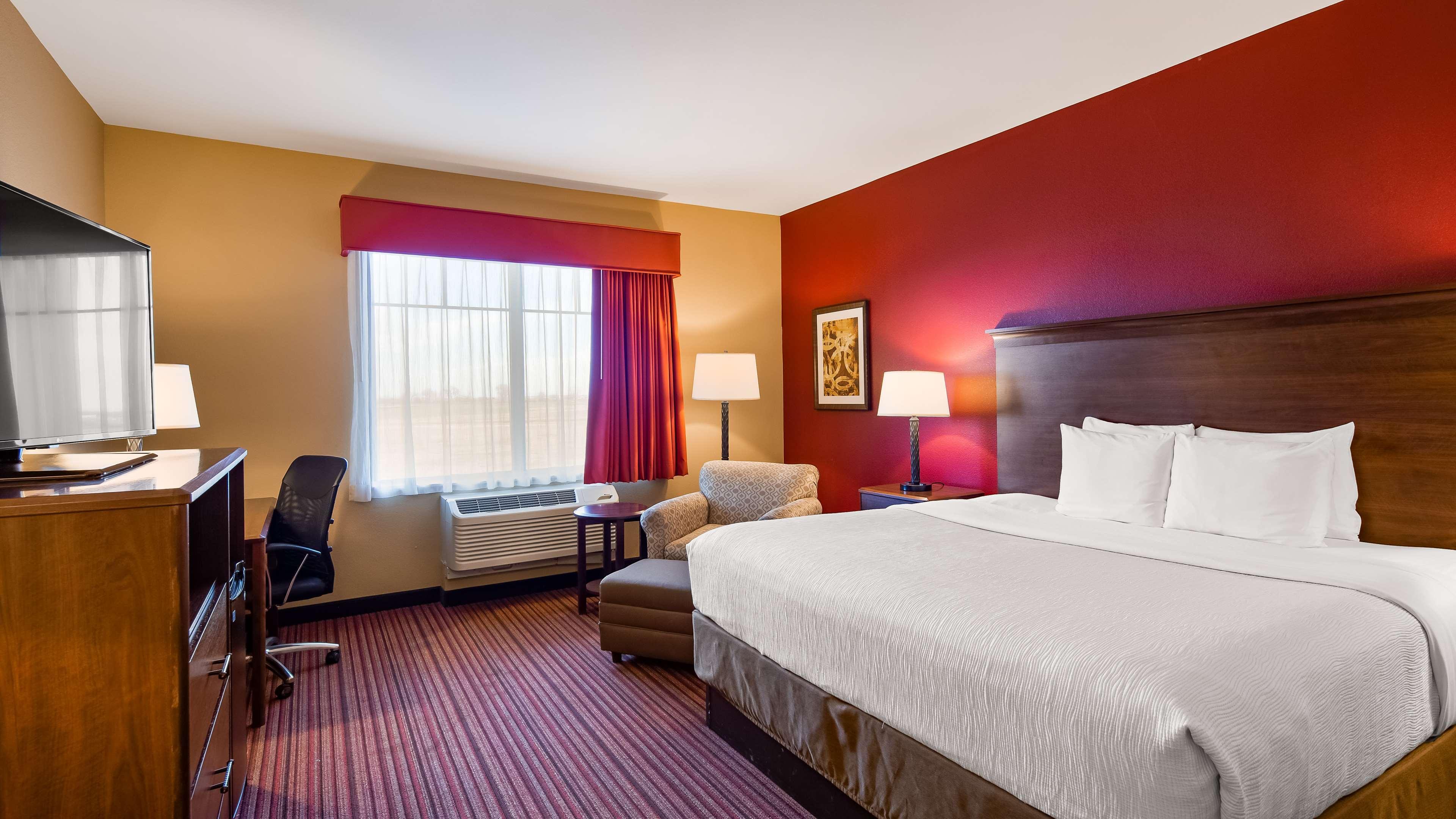 Western & Hotel